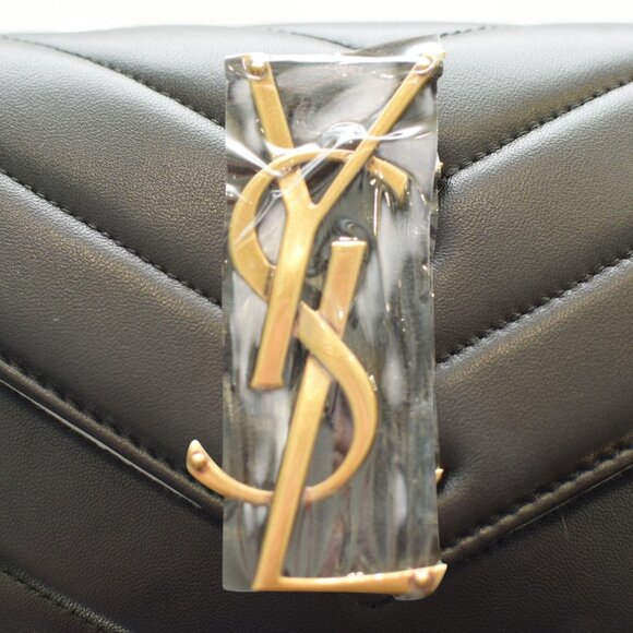 Yves Saint Laurent LOULOU small in MATELASSÉ black lambskin leather shoulder bag - Picture 9 of 16